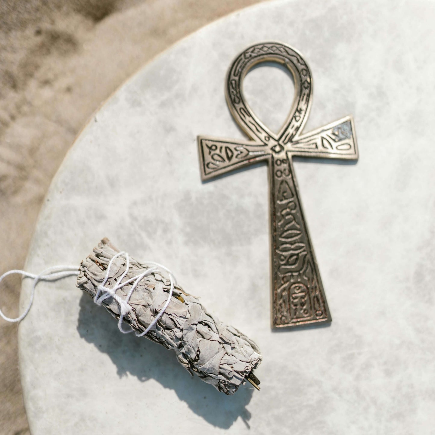 limpieza con cruz de ankh